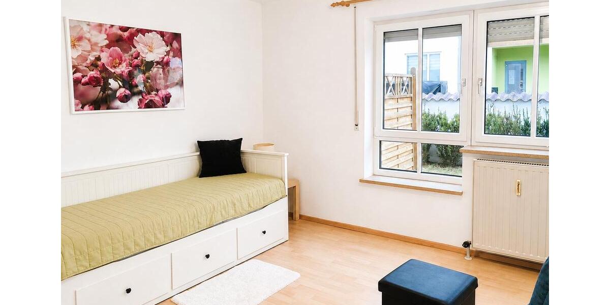 Erdgeschoßwohnung Neutraubling - 1.5 Zimmer, 41 m&sup2;, 170.000&euro; | Angebot:27297044