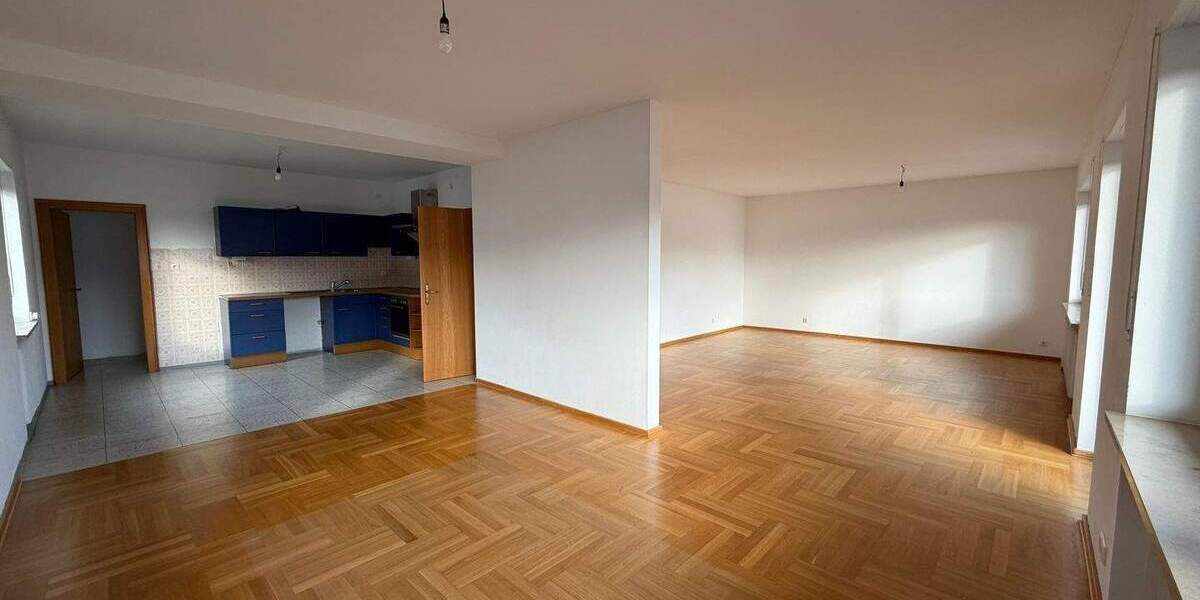 Einfamilienhaus Nittendorf Undorf - 7 Zimmer, 235 m&sup2;, 729.000&euro; | Angebot:25800996