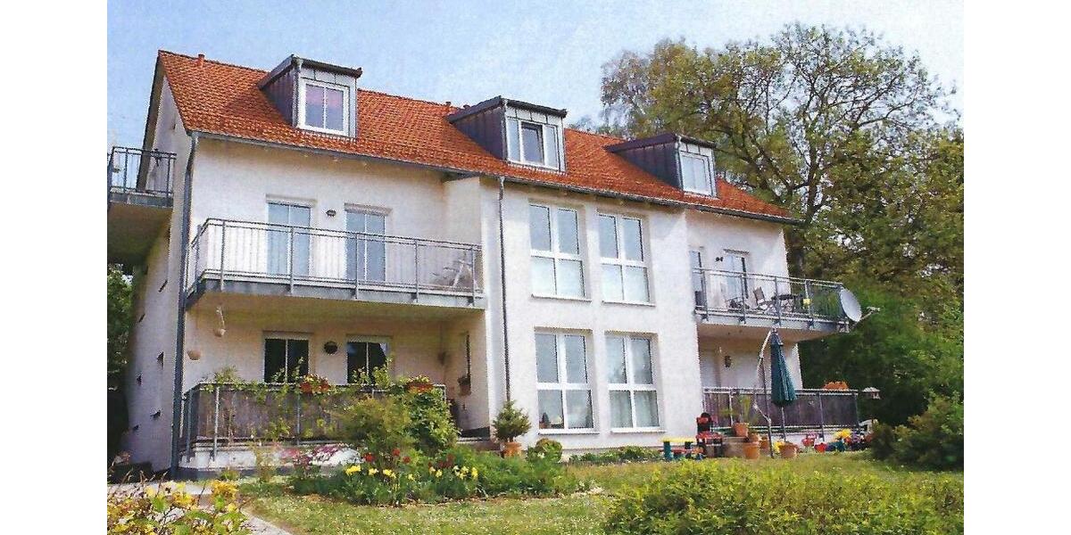 Helle 1-Zimmer-DG-Wohnung mit Balkon TG-Stellp. Nähe Uni-Klinik 1 zimmer