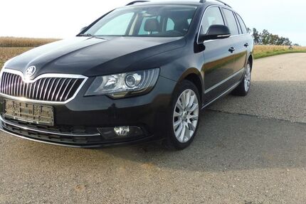 Skoda Superb 173.000 km 9.100 &euro; Lappersdorf 93138