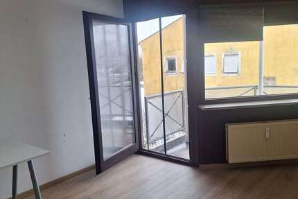 Wohnung zum Mieten in Regensburg 335 € 23 m² 1 zimmer