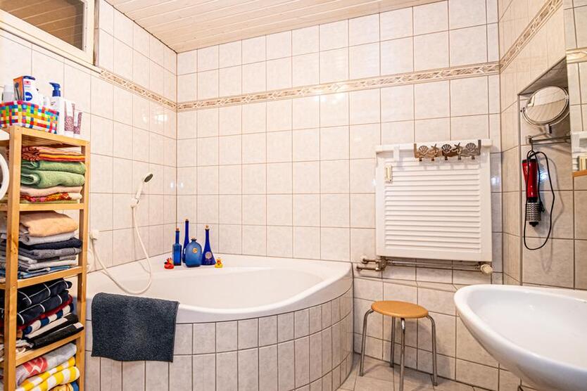 Wohn-und Geschäftshaus in zentraler Lage