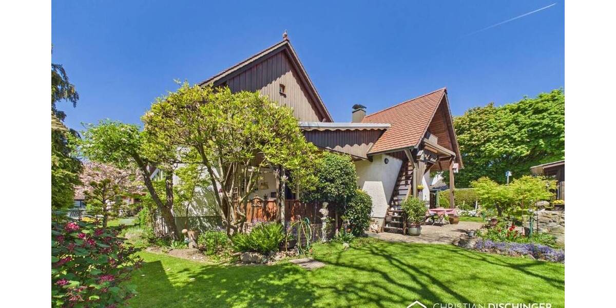 Einfamilienhaus Zeitlarn - 8 Zimmer, 183 m&sup2;, 629.000&euro; | Angebot:26704286