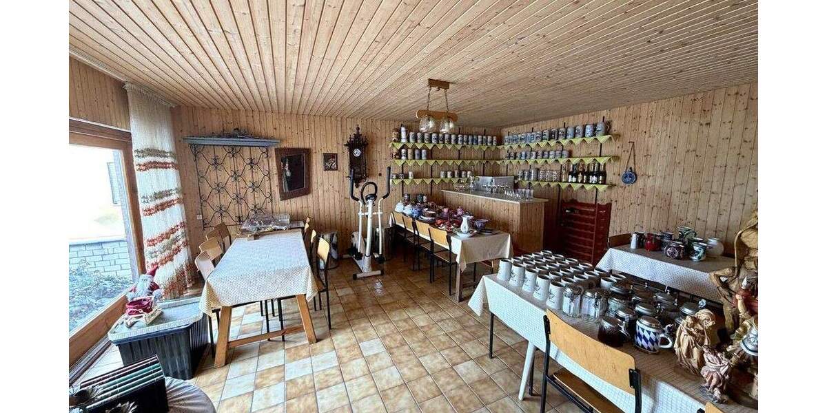 Mehrfamilienhaus, Wohnhaus Regensburg Brandlberg-Keilberg - 8 Zimmer, 183 m&sup2;, 475.000&euro; | Angebot:25702701