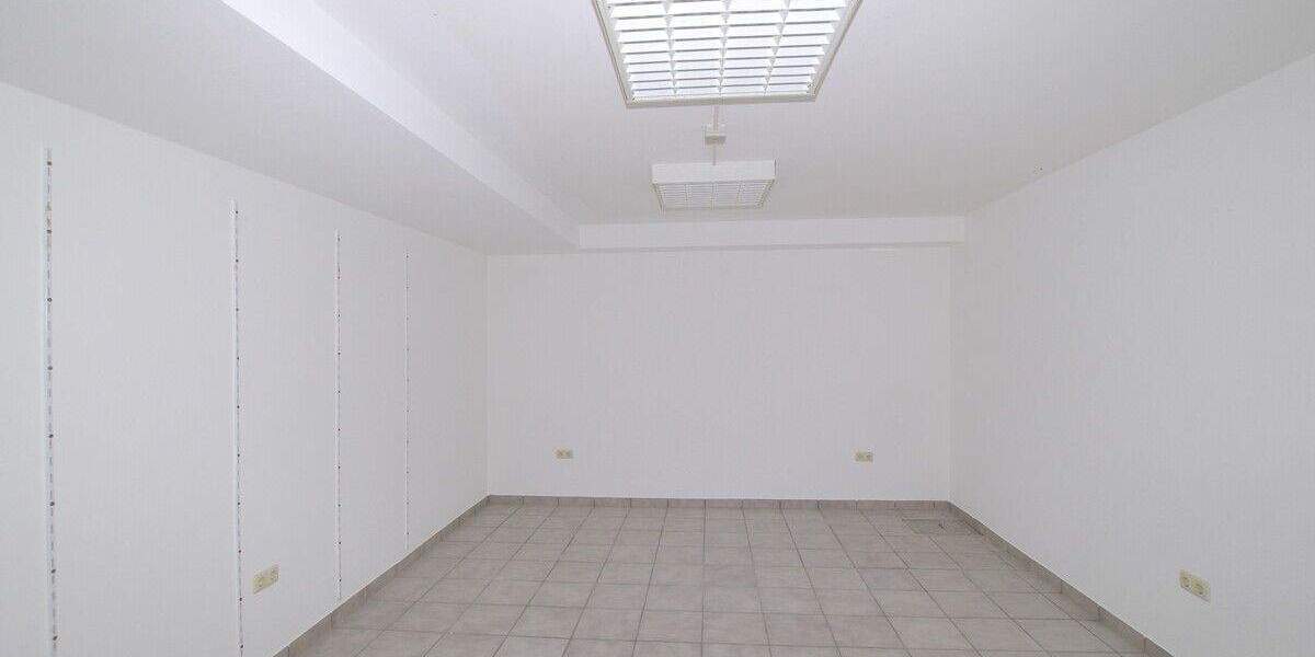 Doppelhaushälfte Lupburg - 4 Zimmer, 170 m&sup2;, 1.440&euro; | Angebot:25744435