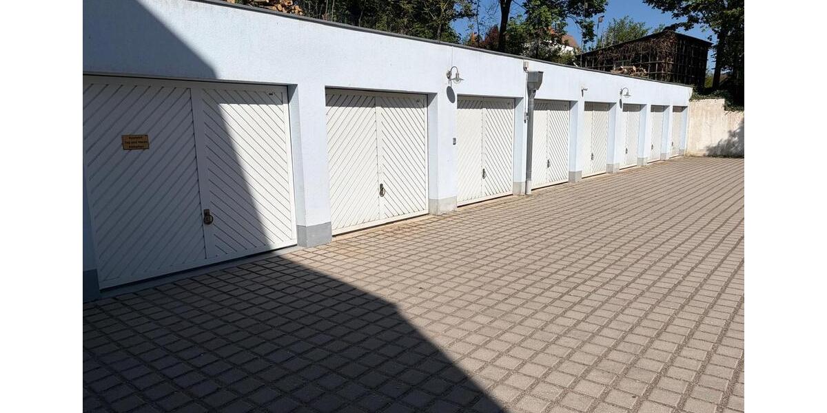 Dachgeschoßwohnung Wörth an der Donau - 3 Zimmer, 80 m&sup2;, 240.000&euro; | Angebot:27533931