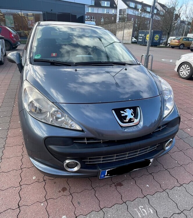 Peugeot 207 178.420 km 3.990 € Regensburg 93019