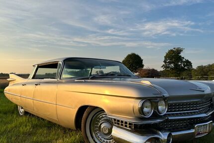 Cadillac Andere 64.123 km 37.900 € Regensburg 93055