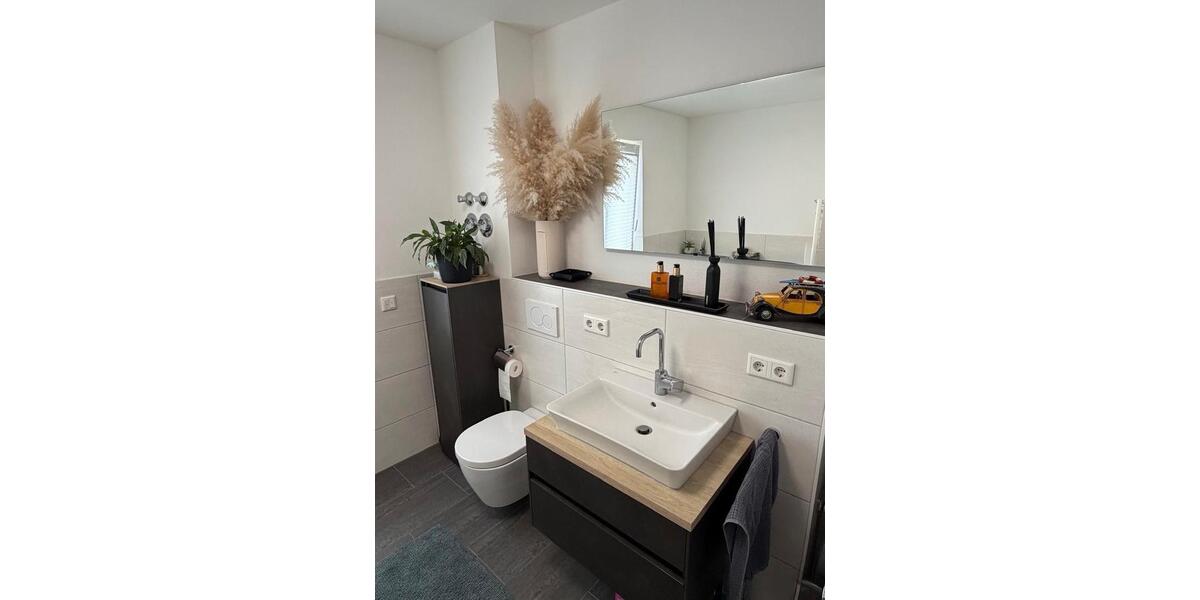 Etagenwohnung Neutraubling - 3 Zimmer, 77 m&sup2;, 489.000&euro; | Angebot:27093216