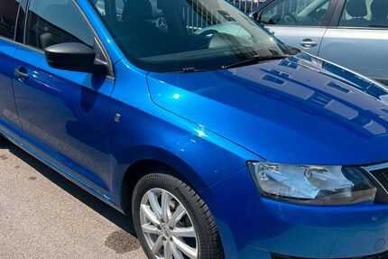 Skoda Rapid 310.000 km 2.650 &euro; Regensburg 93055