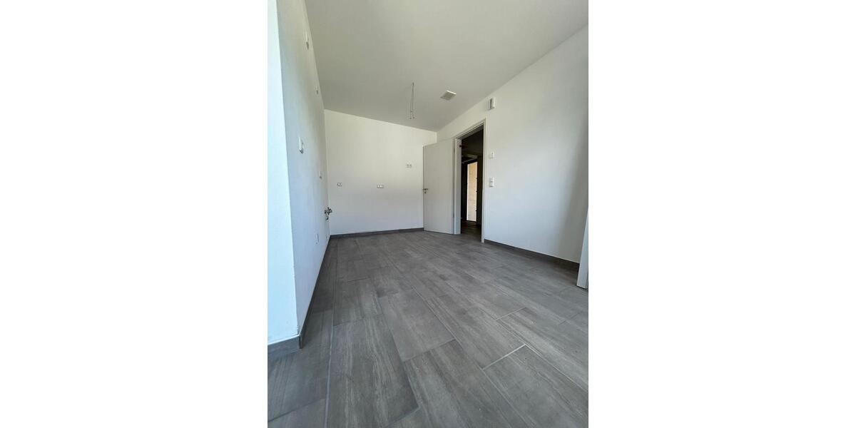 Erdgeschoßwohnung Nittendorf - 2 Zimmer, 64 m&sup2;, 950&euro; | Angebot:25968171