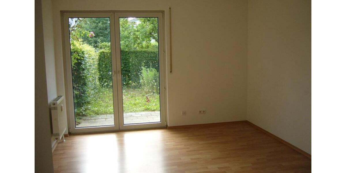 Erdgeschoßwohnung Regensburg Ganghofersiedlung - 2 Zimmer, 56 m&sup2;, 750&euro; | Angebot:25650927