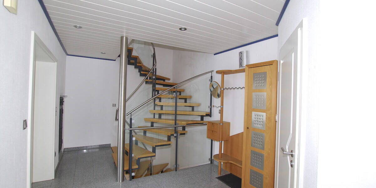 Doppelhaushälfte Lupburg - 4 Zimmer, 170 m&sup2;, 1.440&euro; | Angebot:26246679