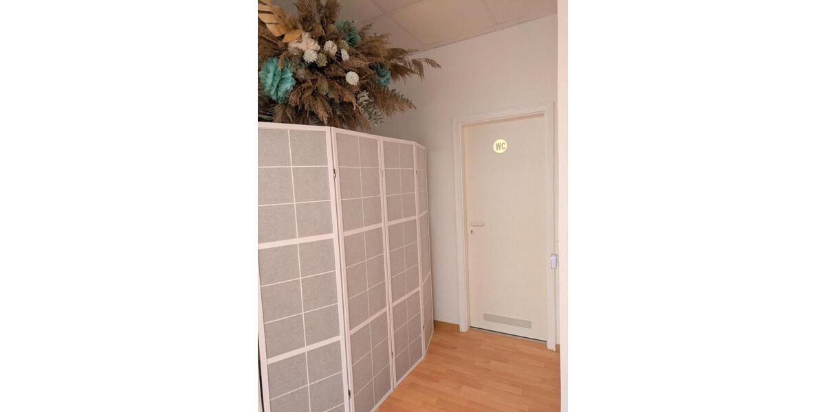 Gewerbeobjekt Neutraubling - 500&euro; | Angebot:26424039