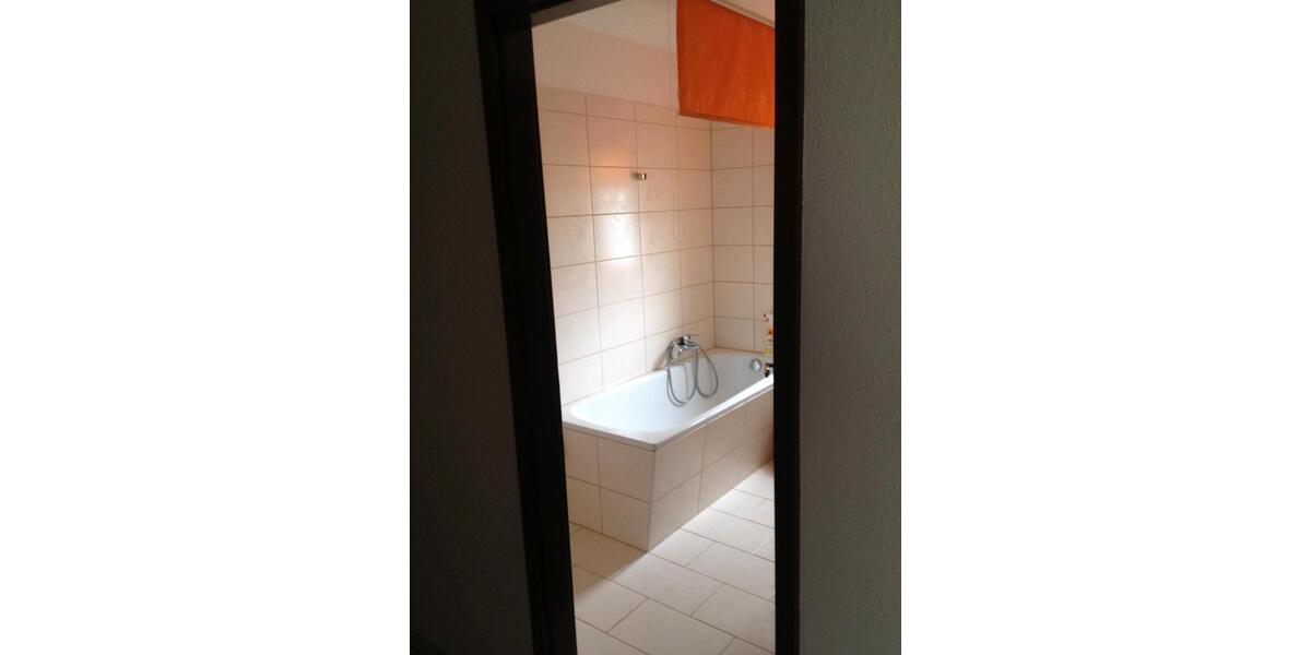 Etagenwohnung Neutraubling - 2 Zimmer, 62 m&sup2;, 250.000&euro; | Angebot:24662221