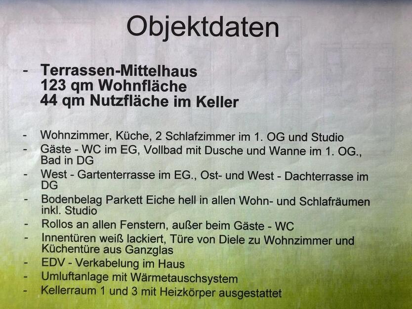 modernes Reihenmittelhaus im Grünen am Sallerner Berg