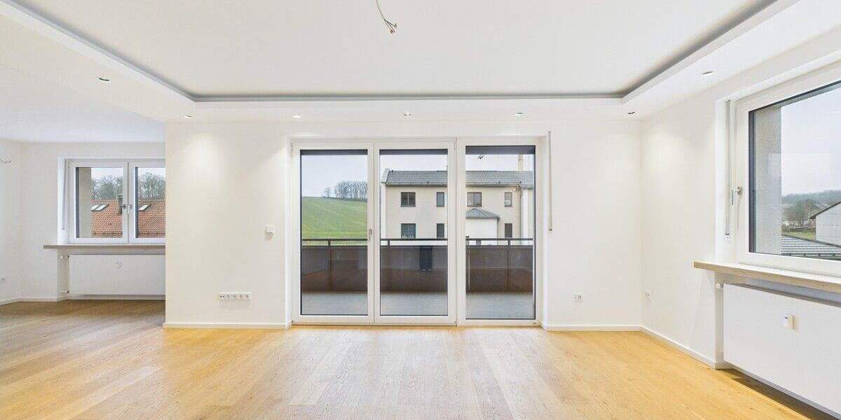 Modernes Wohnen mit Wohlfühlfaktor - Helle 3-Zimmer-Wohnung mit Balkon, Einbauküche und Gartenanteil 3 zimmer