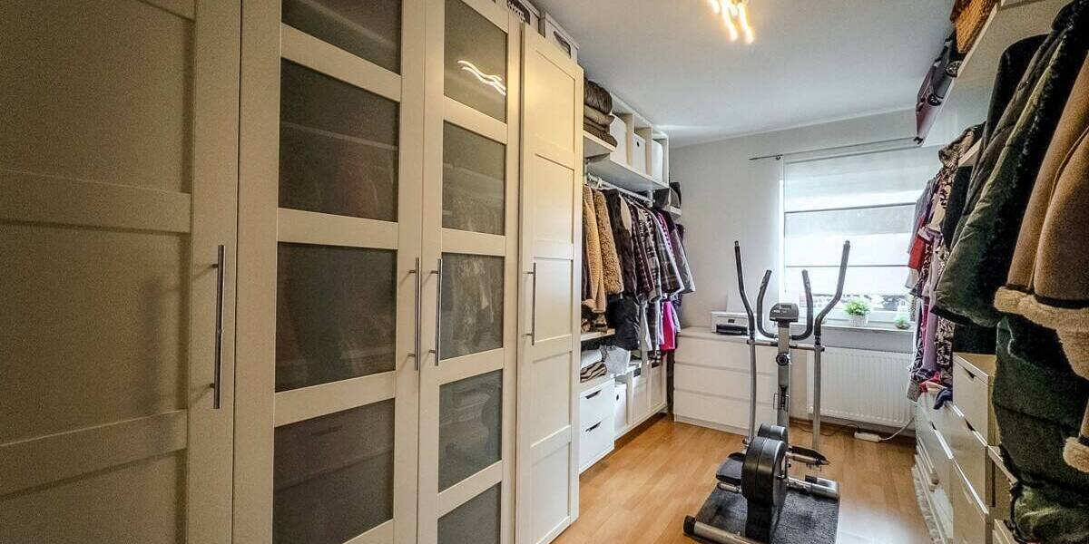 Reihenmittelhaus Regenstauf - 4 Zimmer, 107 m&sup2;, 449.000&euro; | Angebot:26142937