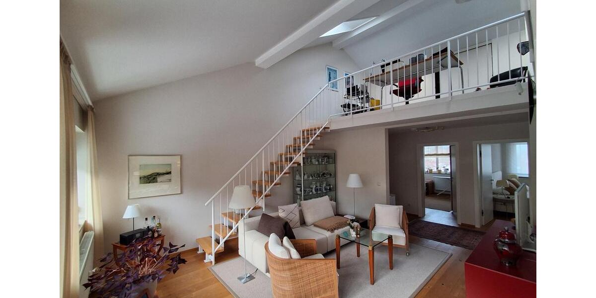 Helle, ruhige, renovierte Eigentumswohnung 95m² am Park 3 zimmer