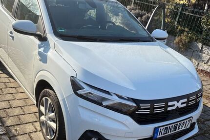 Dacia Sandero 40.000 km 12.900 &euro; Langquaid 84085