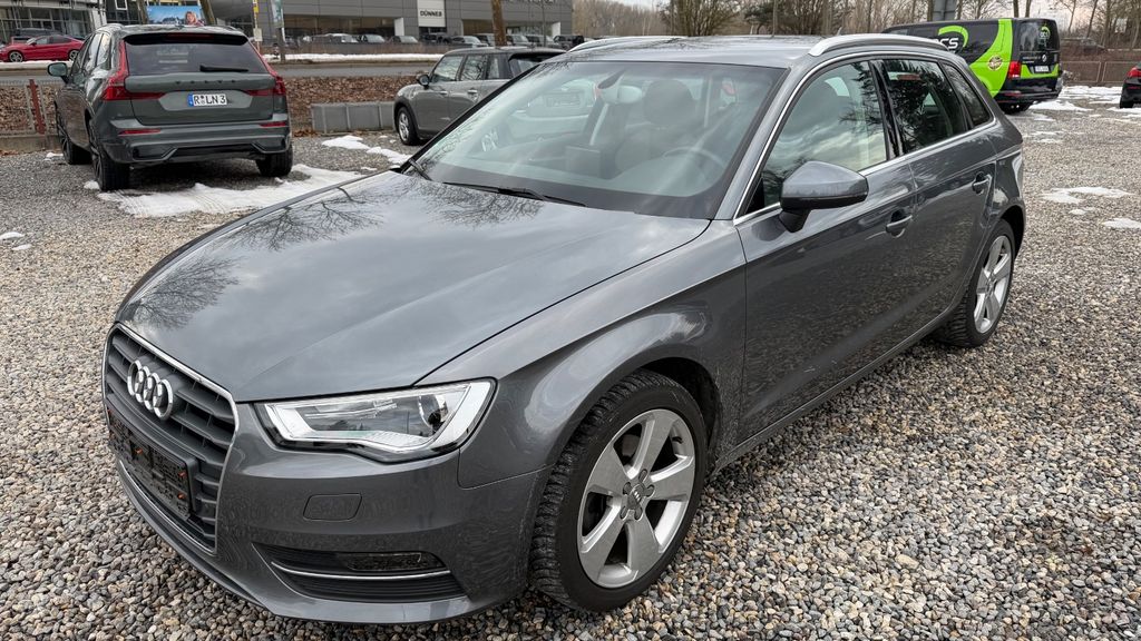 Audi A3 136.160 km 11.450 &euro; Regensburg 93059