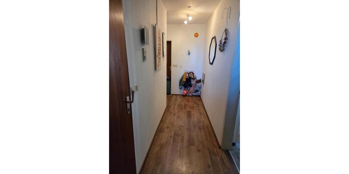 Etagenwohnung Lappersdorf - 4 Zimmer, 100 m&sup2;, 790&euro; | Angebot:26350322