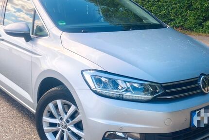 VW Touran 120.000 km 17.880 &euro; Pfatter 93102