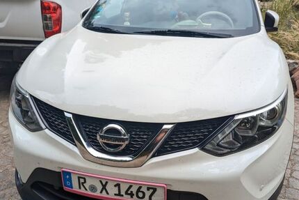 Nissan Qashqai 204.000 km 13.500 &euro; Maxhütte Haidhof 93142
