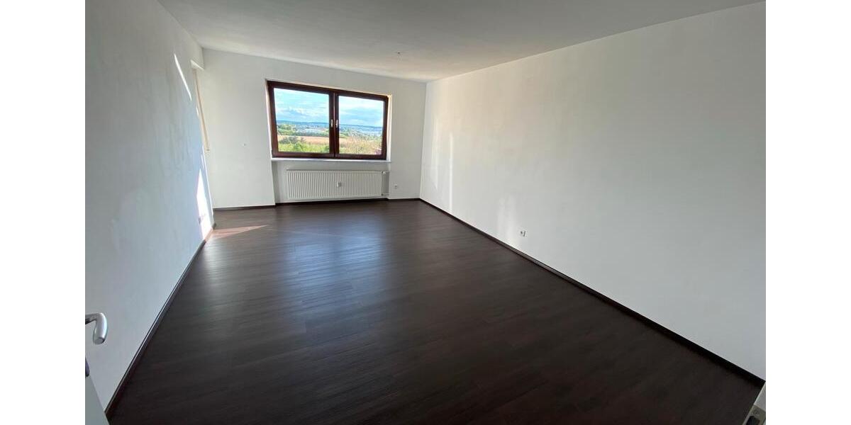 Loft - Studio - Atelier Neutraubling - 3 Zimmer, 77 m&sup2;, 999&euro; | Angebot:26238964