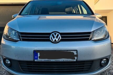 VW Touran 230.000 km 5.900 &euro; Mintraching 93098