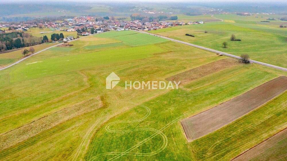 Großzügige Acker- bzw. Grünlandfläche in Walderbach - ca. 25.282 m² zimmer