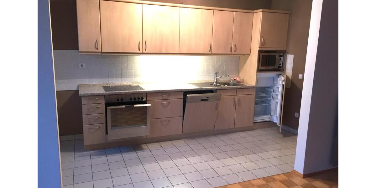 59qm Wohnung, Saal a.d.Donau, Küche Tiefgarage Bad mit Wanne 2 zimmer