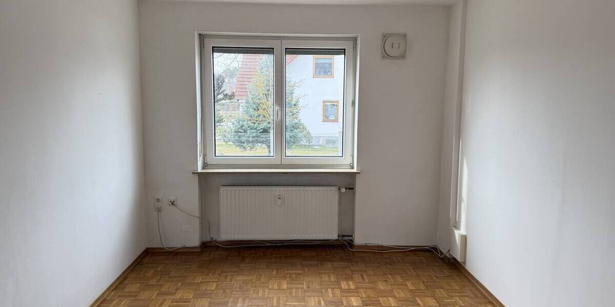 Etagenwohnung Nittenau Bergham - 4 Zimmer, 95 m&sup2;, 750&euro; | Angebot:26556811