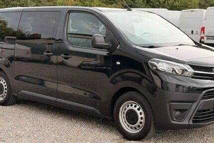 Toyota Proace (Verso) 102.857 km 22.997 &euro; Obertraubling 93083