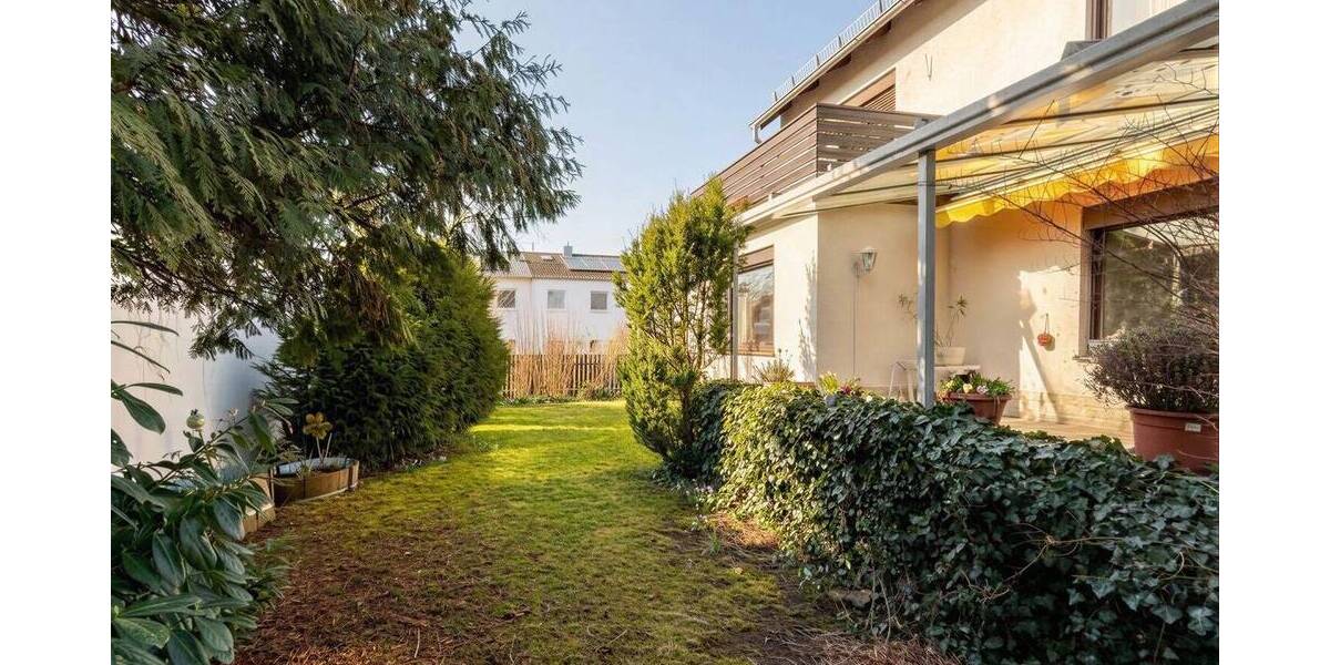 Einfamilienhaus Regensburg Westenviertel - 8 Zimmer, 145 m&sup2;, 445.000&euro; | Angebot:26190285