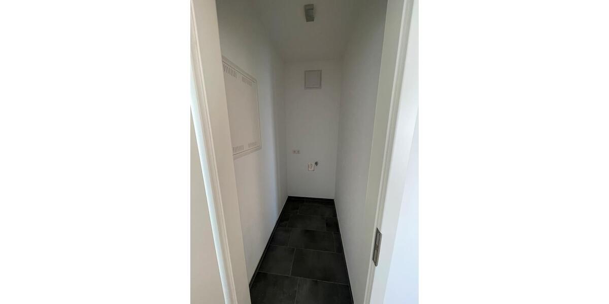 Etagenwohnung Regensburg Galgenberg - 2.5 Zimmer, 66 m&sup2;, 1.188&euro; | Angebot:26336135