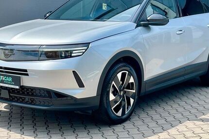 Opel Grandland (X) 12.464 km 25.980 &euro; Kelheim 93309