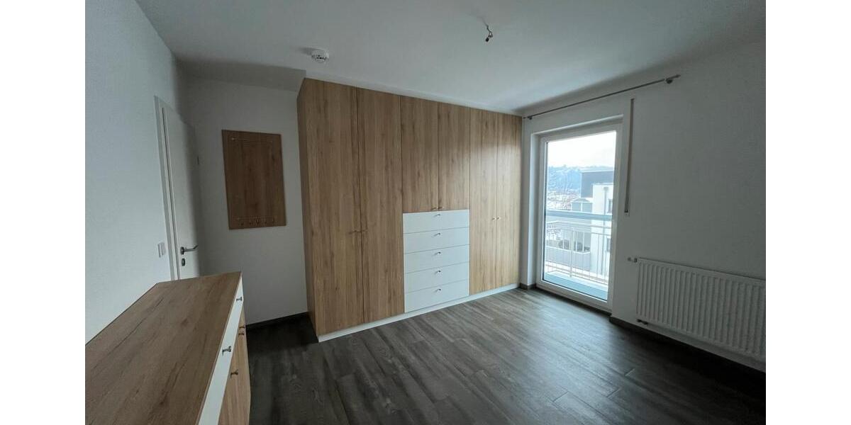 Teilmöblierte 2 Zimmer Wohnung mit Balkon 2 zimmer