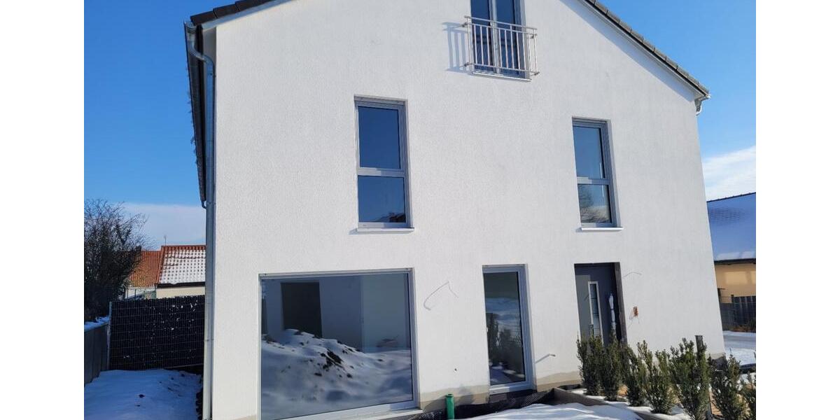 KFW 40 A+ Doppelhaushälfte Erstbezug, WP,PV, Garage, 6 Zimmer 6 zimmer