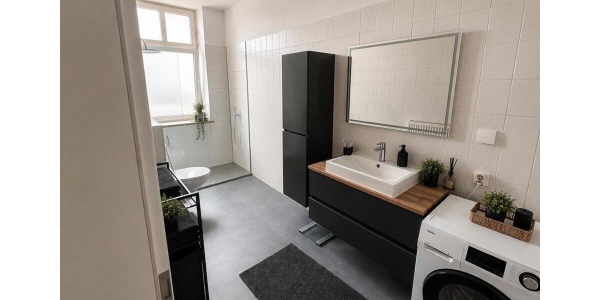 Erdgeschoßwohnung Neutraubling - 2 Zimmer, 67 m&sup2;, 975&euro; | Angebot:27621837