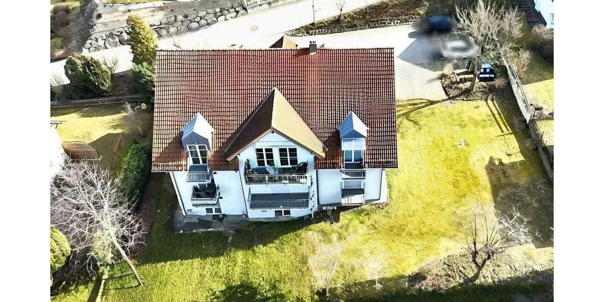 Etagenwohnung Falkenstein - 2 Zimmer, 61 m&sup2;, 129.000&euro; | Angebot:25865335