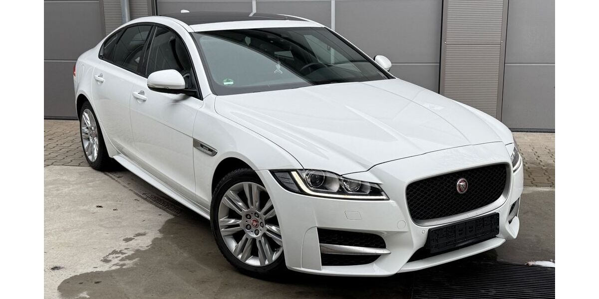 Jaguar XF 183.971 km 12.900 &euro; Abensberg 93326