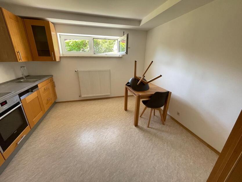 Wohnung - Vollmöblierte 40 m² KellerWohnung