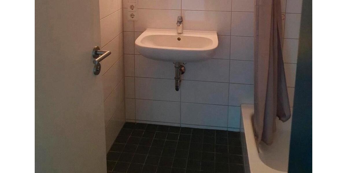 Terrassenwohnung Regensburg Brandlberg - 1 Zimmer, 24 m&sup2;, 625&euro; | Angebot:25054778