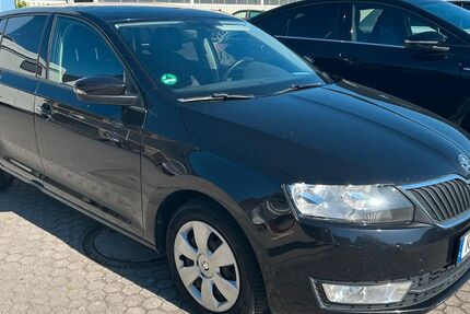 Skoda Rapid 146.700 km 6.990 &euro; Regensburg 93049