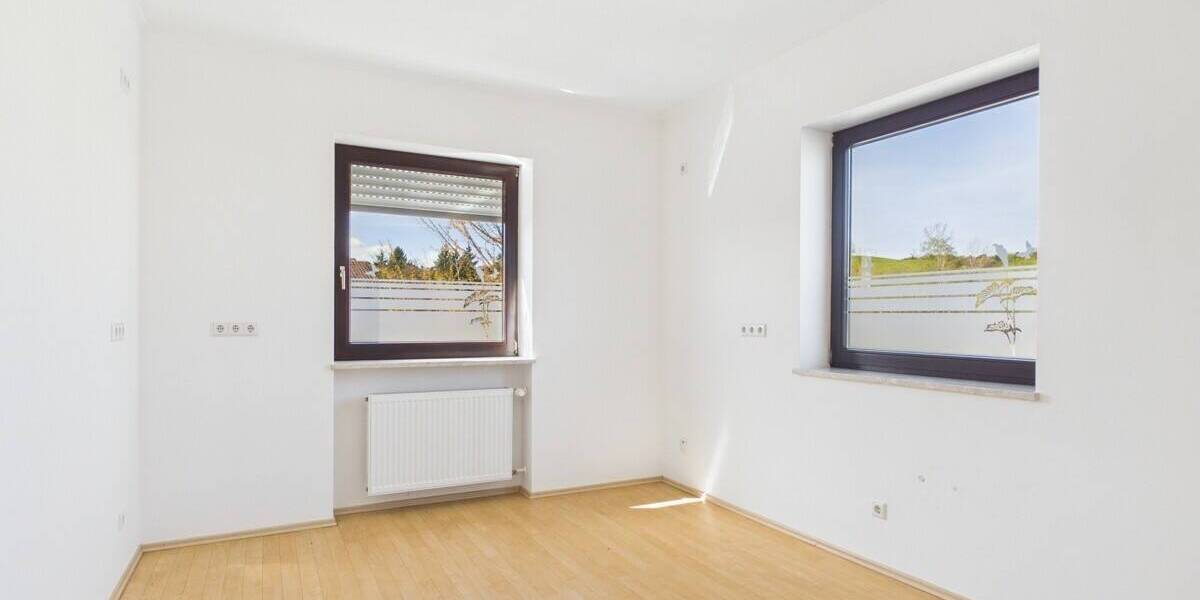 Mehrfamilienhaus, Wohnhaus Regensburg Sallern-Gallingkofen - 1 Zimmer, 154 m&sup2;, 1.390.000&euro; | Angebot:26658955