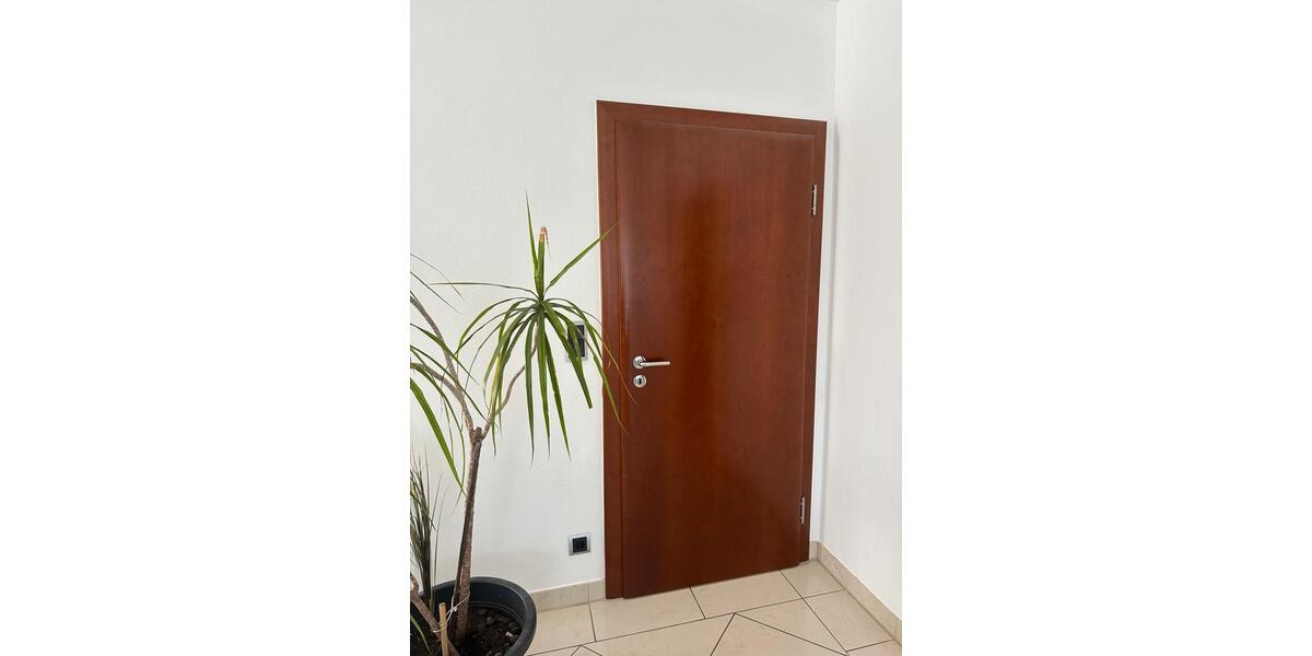 Einfamilienhaus Abensberg - 8 Zimmer, 180 m&sup2;, 2.150&euro; | Angebot:26121492