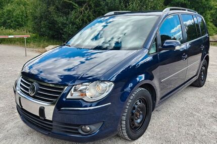 VW Touran 226.070 km 3.899 &euro; Bad Abbach 93077