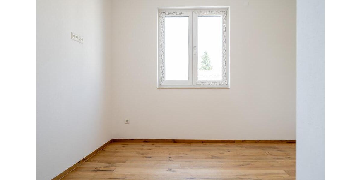 Doppelhaushälfte Aufhausen - 4 Zimmer, 135 m&sup2;, 1.350&euro; | Angebot:26193645