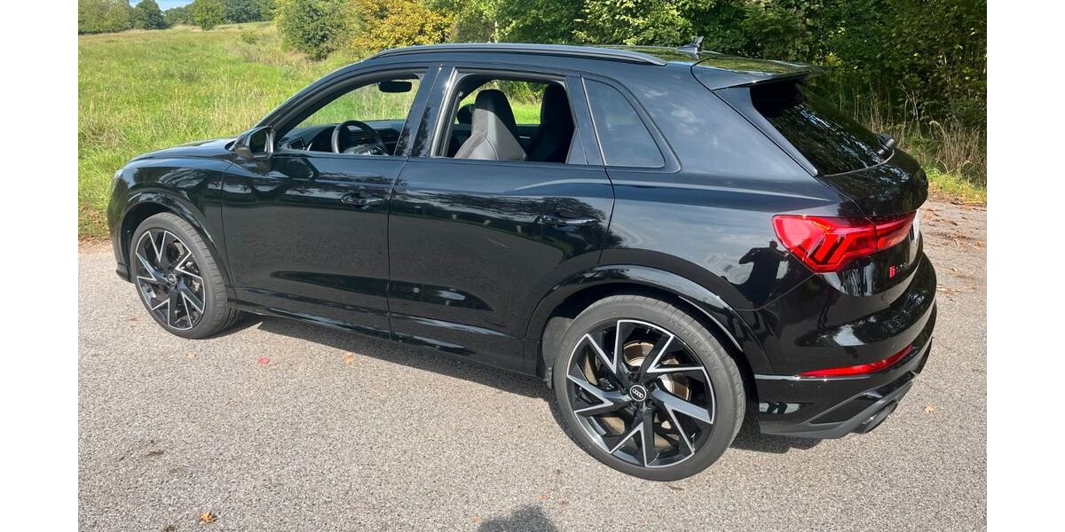 Audi RSQ3 16.000 km 51.950 &euro; Zeitlarn 93197